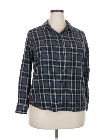 Woolrich 3/4 Sleeve Button-Down Shirt (view 1)