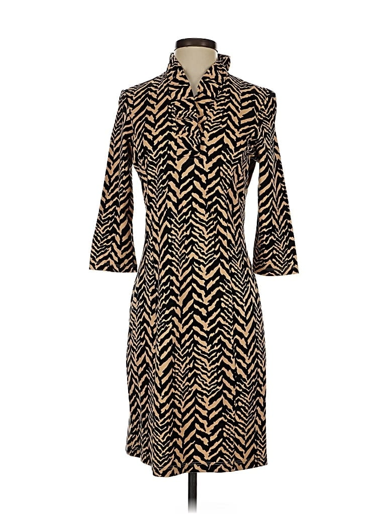 Pre-owned J. Mclaughlin Casual Dress In Gold