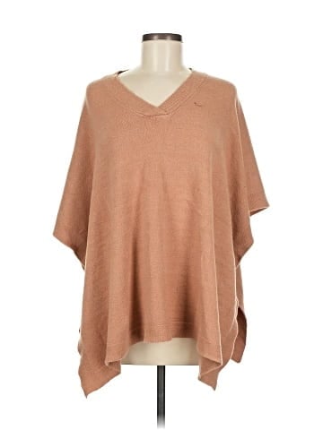 Modena Poncho (view 1)