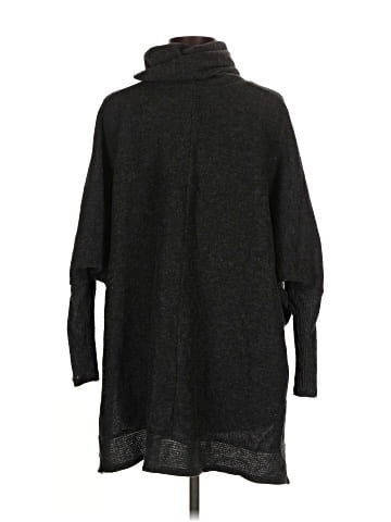 Fable Long Sleeve Top (view 2)