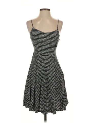 Old Navy Casual Dress (view 1)