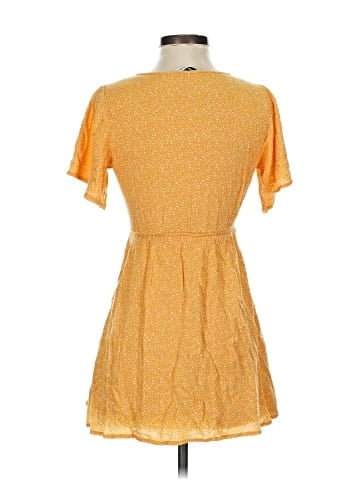 Abercrombie & Fitch Casual Dress (view 2)