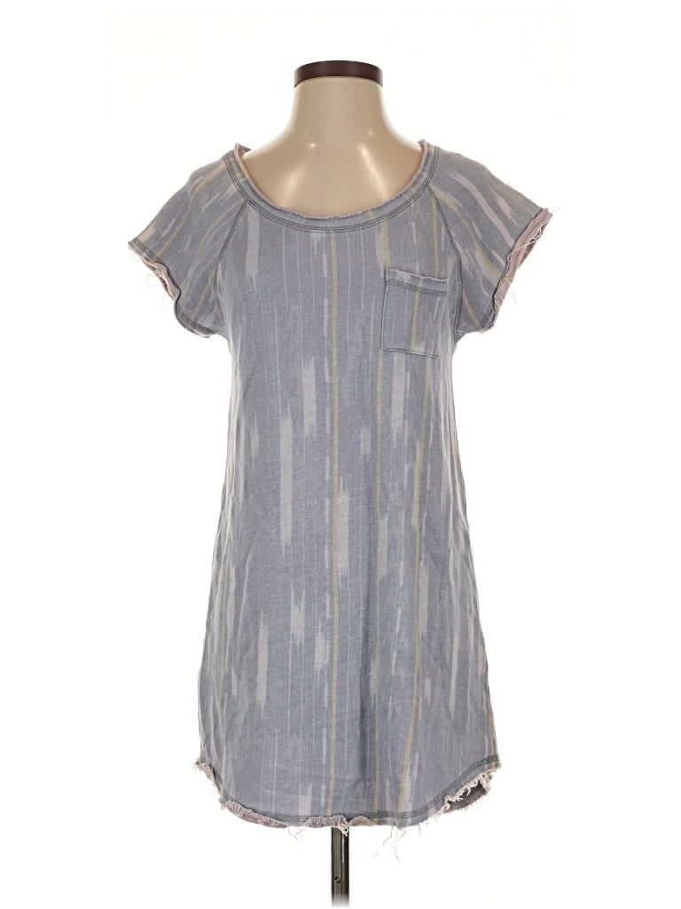 Pre-owned Chaser Casual Dress In Gray