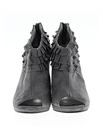 Rampage Heels (view 2)