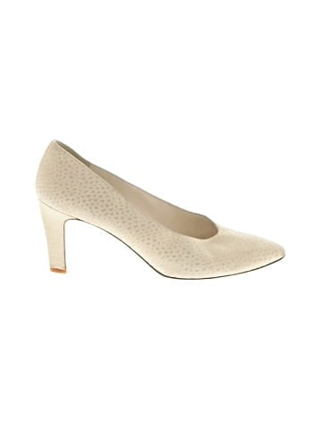 Stuart Weitzman Heels (view 1)
