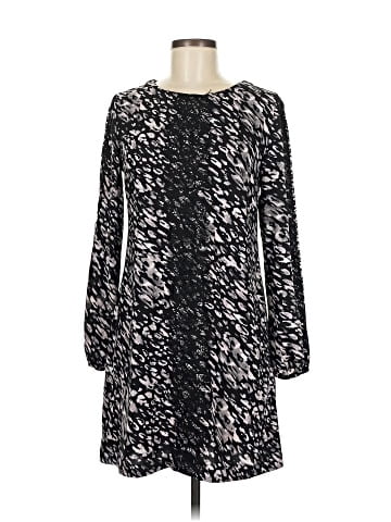 Xhilaration Casual Dress (view 1)