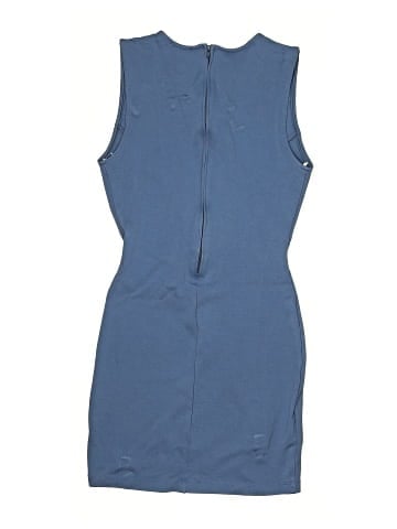 Lovely Day Sleeveless Top (view 2)