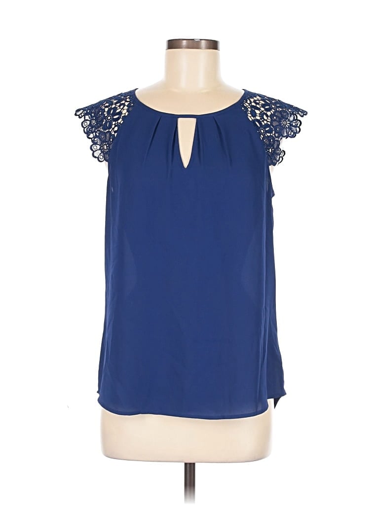 Pre-owned Express Outlet Sleeveless T-shirt In Blue