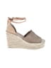 GB Gianni Bini Tan Wedges Size 8 - photo 1