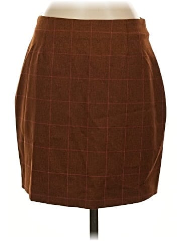 Leith Casual Skirt (view 2)