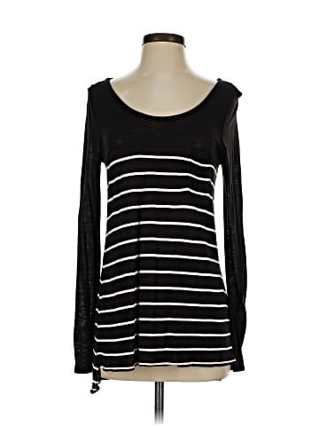 Kenar Long Sleeve T-Shirt (view 1)