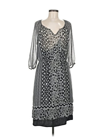 Old Navy Casual Dress (view 1)