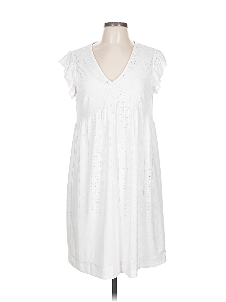 Pre-owned Emma & Michele Casual Dress In White