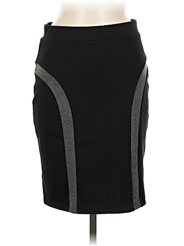 Romeo & Juliet Couture Casual Skirt (view 1)