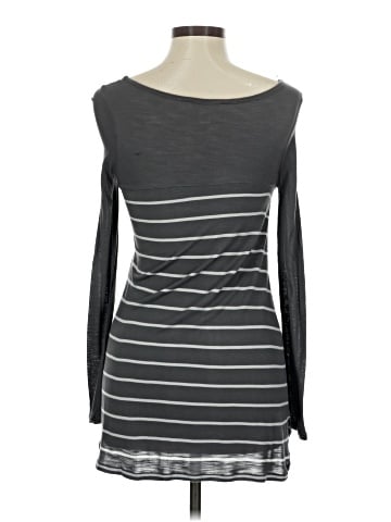 Kenar Long Sleeve T-Shirt (view 2)