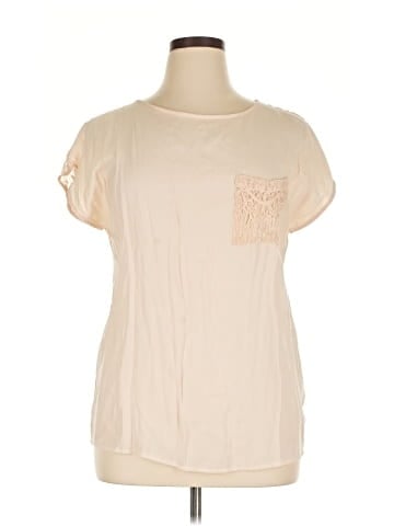 Kenar Short Sleeve Top (view 1)
