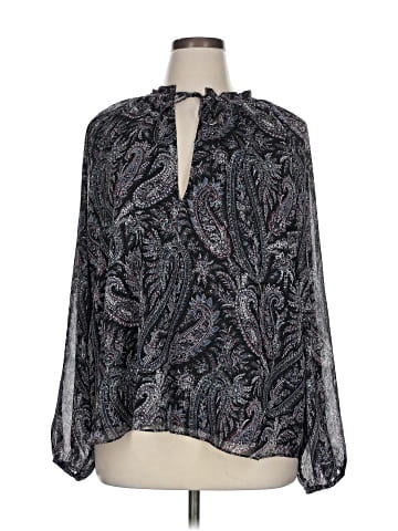 Little Moon 3/4 Sleeve Blouse (view 1)
