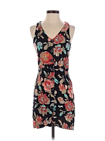 Many Belles Down Casual Dress (view 1)