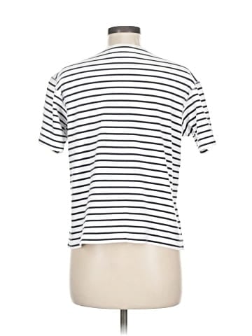 Liz & Co. Short Sleeve T-Shirt (view 2)