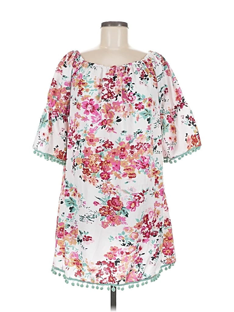 Pre-owned America & Beyond Casual Dress In White