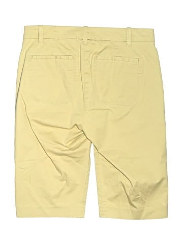 Vince. Khaki Shorts (view 2)