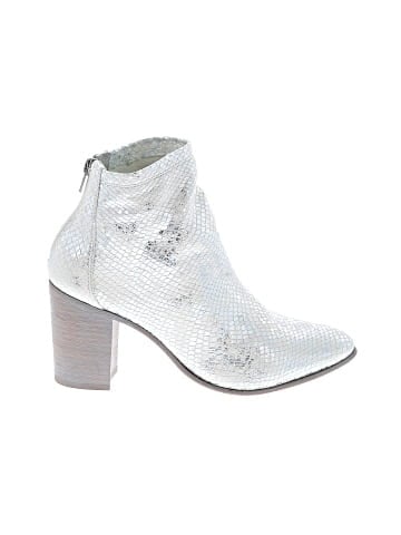 Chocolat Blu Ankle Boots (view 1)
