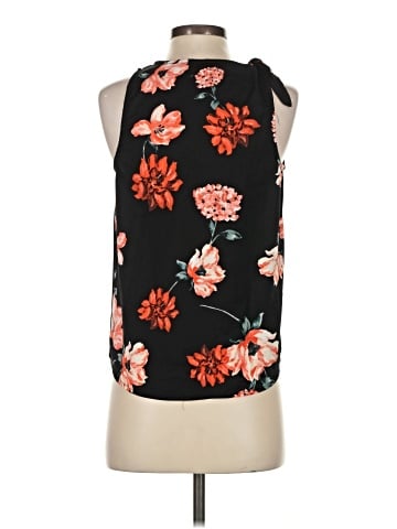 14th & Union Sleeveless Blouse (view 2)