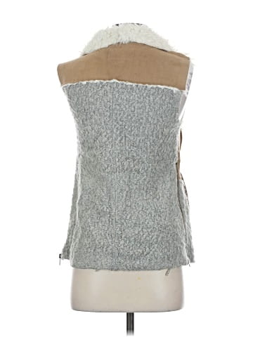 Saturday Sunday Faux Fur Vest (view 2)