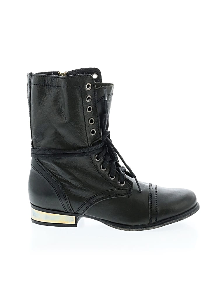 Pre-owned Steve Madden Boots In Black