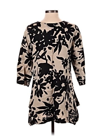 Chelsea & Theodore Casual Dress (view 2)