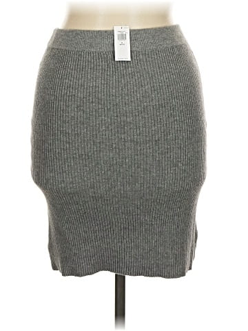 Old Navy Casual Skirt (view 2)