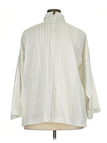 Blanque 3/4 Sleeve Button-Down Shirt (view 2)