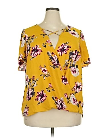 Charming Charlie Short Sleeve Blouse (view 1)