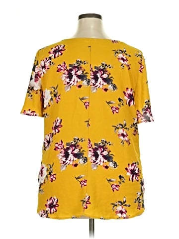 Charming Charlie Short Sleeve Blouse (view 2)
