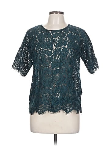 B. Young Short Sleeve Blouse (view 1)