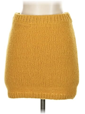 Flat White Wool Skirt (view 2)