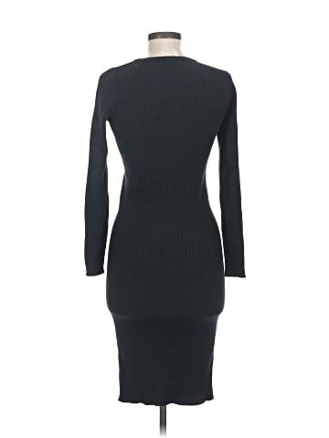 Carmen Carmen Marc Valvo Casual Dress (view 2)