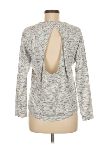 Lululemon Athletica Long Sleeve T-Shirt (view 2)