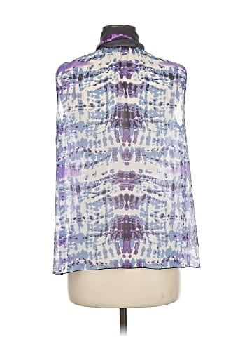 Quintessential Sleeveless Blouse (view 2)
