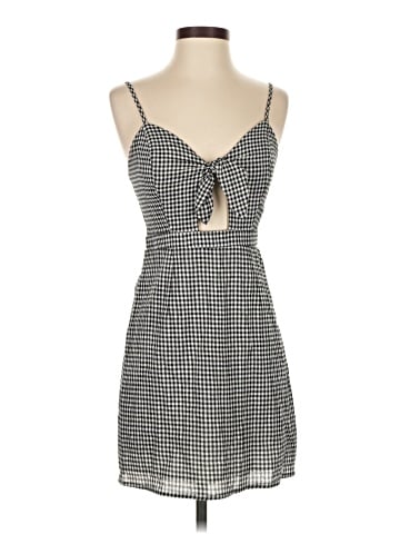 Honey Punch Casual Dress (view 1)