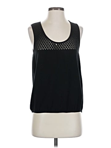 LAVIA 18 Tank Top (view 1)