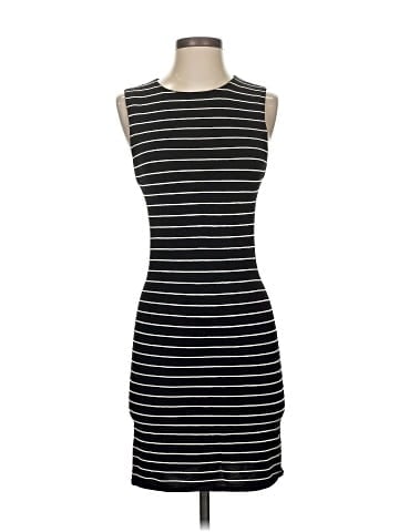 Alice + Olivia Casual Dress (view 1)