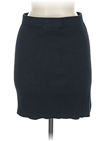 Old Navy Casual Skirt (view 2)