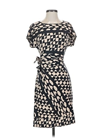 Donna Morgan Casual Dress (view 1)