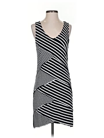 Hem & Thread Casual Dress (view 1)