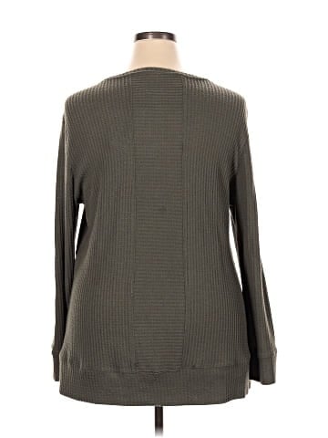 Green Tea Long Sleeve Top (view 2)