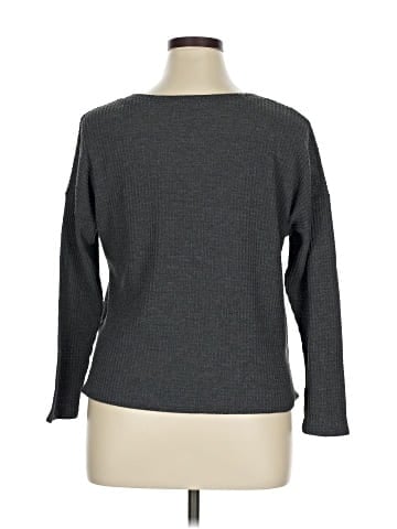 Socialite Pullover Sweater (view 2)