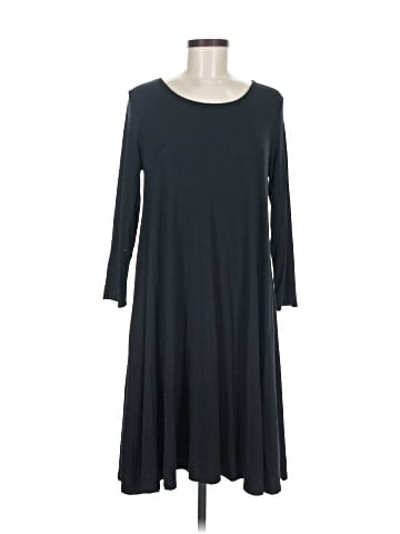 Thyme and Honey Casual Dress (view 1)