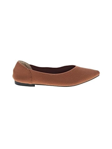Unbranded Flats (view 1)