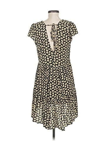 American Eagle Outfitters Casual Dress (view 2)